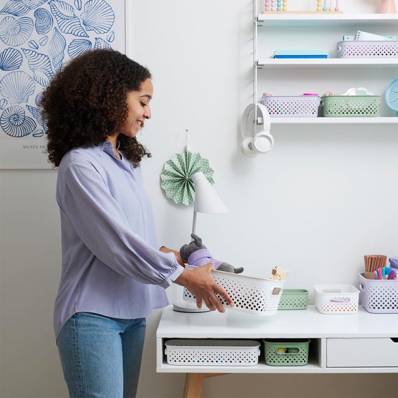 Carousel navigation image position 7 of 9