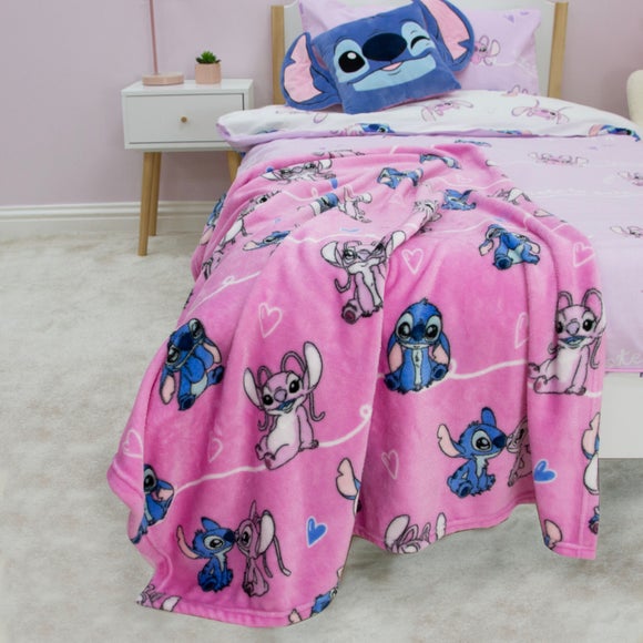 View Disney Lilo & Stitch Chill Fleece 100cm X 150cm Blanket View Disney Lilo & Stitch Chill Fleece 100cm X 150cm Blanket