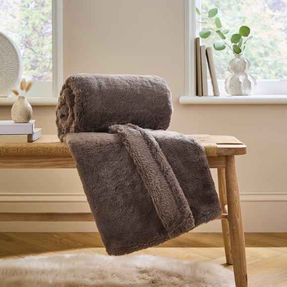 Double Sided Faux Fur Throw