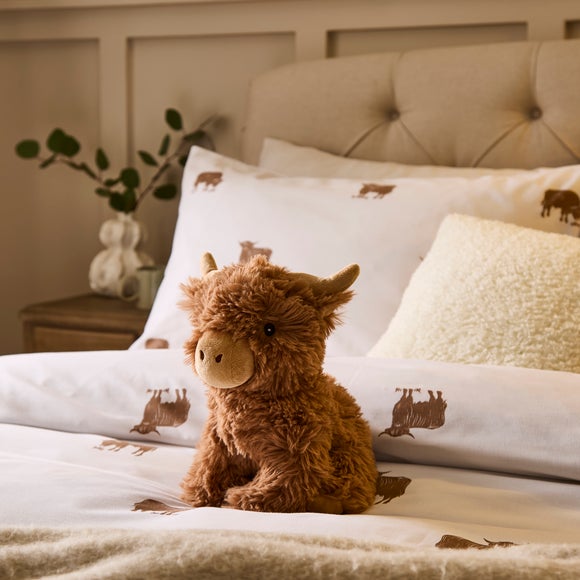 Hazel the Highland Cow Plush Toy