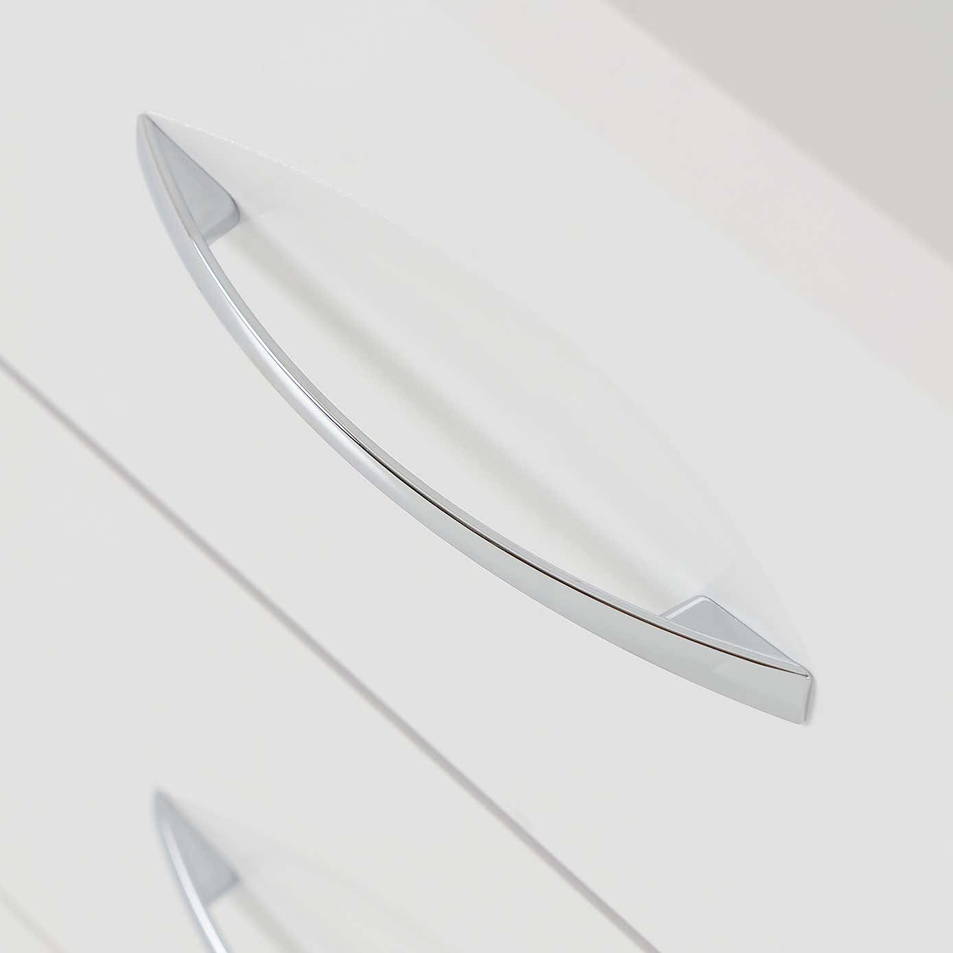 Carousel zoom image position 6 of 9