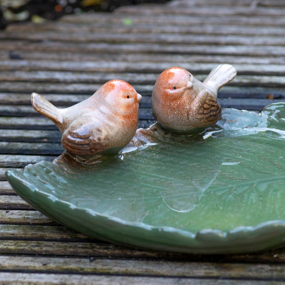 Fallen Fruits Robins on Leaf Bird Bath