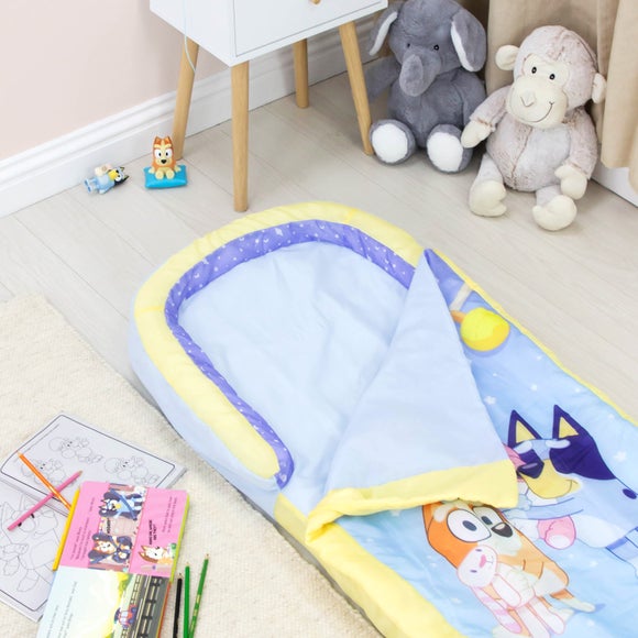 Carousel navigation image position 4 of 7