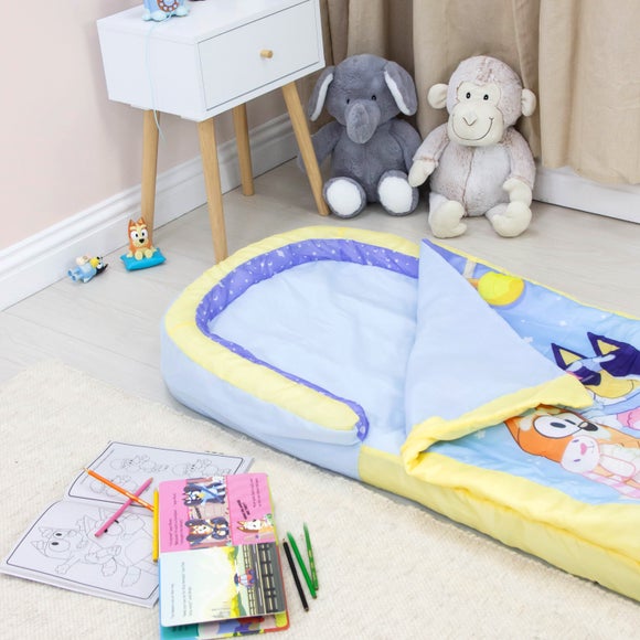 Carousel navigation image position 5 of 7