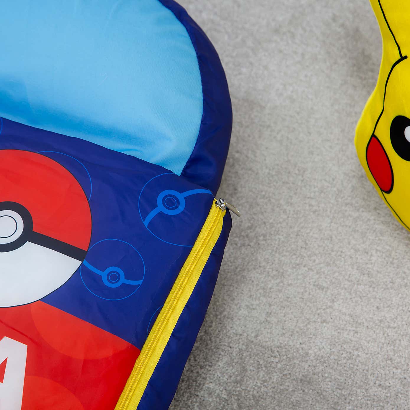 Carousel zoom image position 5 of 7