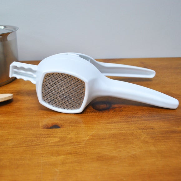 Carousel navigation image position 2 of 3