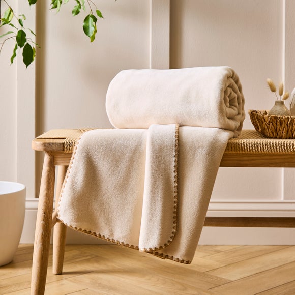 Blanket Stitch Edge Supersoft Throw