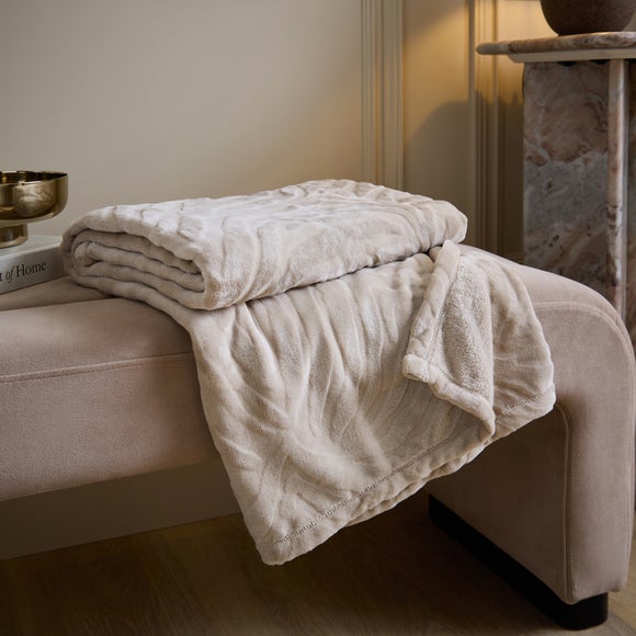 Animal Fleece Throw