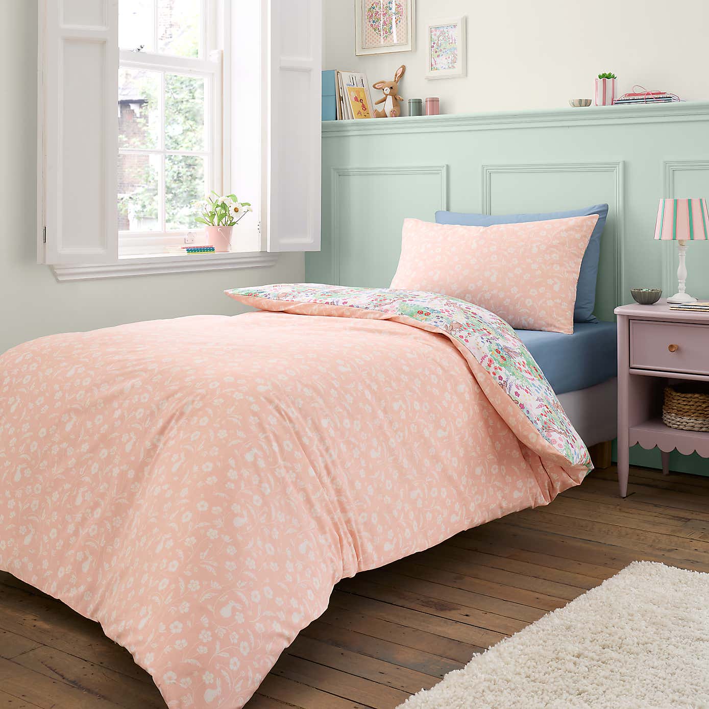 Carousel zoom image position 2 of 5