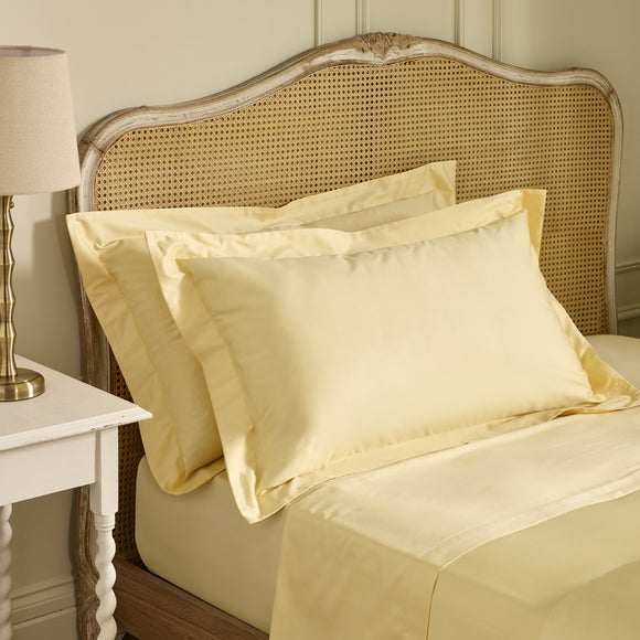 View Dorma Luxe Egyptian Cotton Sateen Kingsize Oxford Pillowcase View Dorma Luxe Egyptian Cotton Sateen Kingsize Oxford Pillowcase