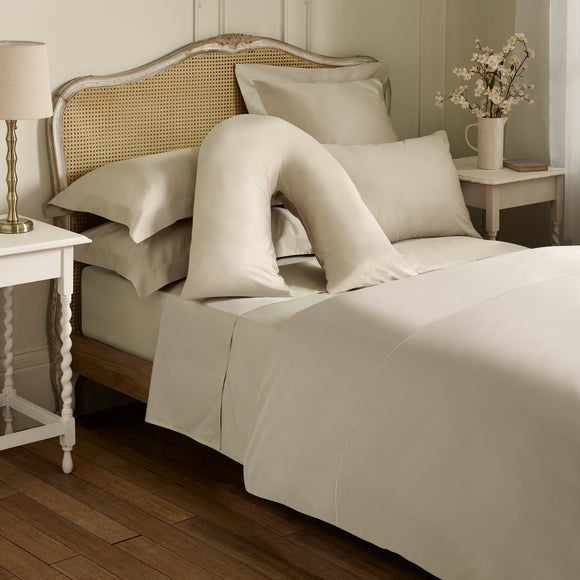 View Dorma Luxe Egyptian Cotton Sateen V-shaped Pillowcase View Dorma Luxe Egyptian Cotton Sateen V-shaped Pillowcase