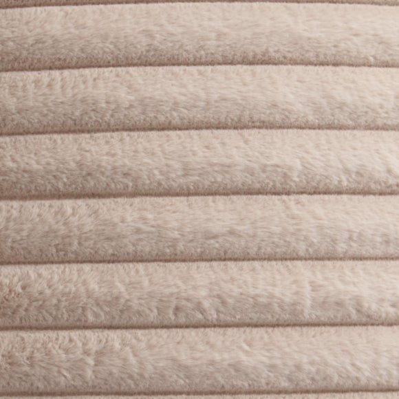 Carousel navigation image position 2 of 5