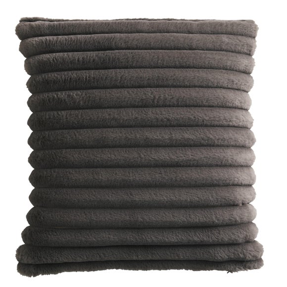 Carousel navigation image position 3 of 5