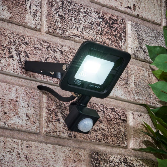 Rye Adjustable PIR Sensor LED Outdoor Flood Light