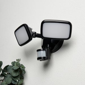 Cascade 2 Light Pir Sensor Adjustable Led Outdoor Flood Light