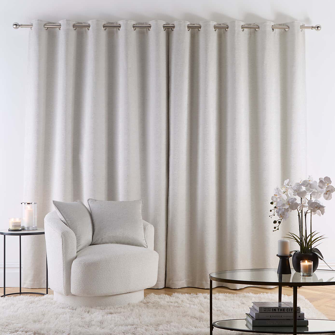 Carousel zoom image position 4 of 7