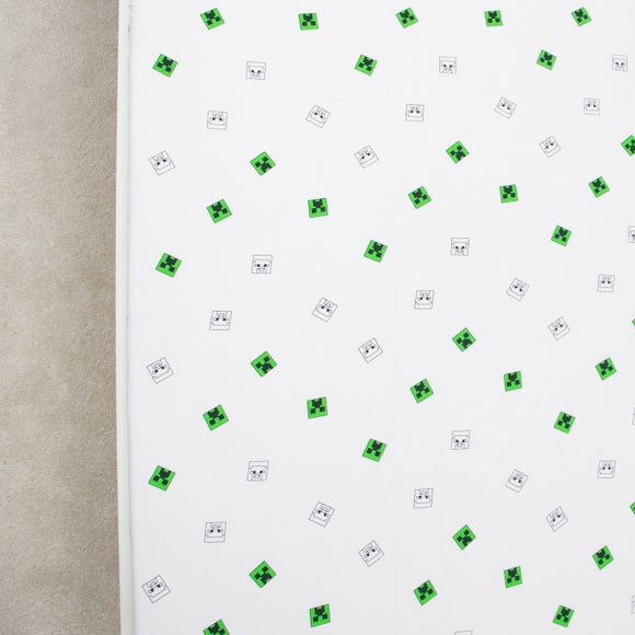 Carousel navigation image position 3 of 7