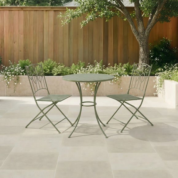 Carousel navigation image position 2 of 9