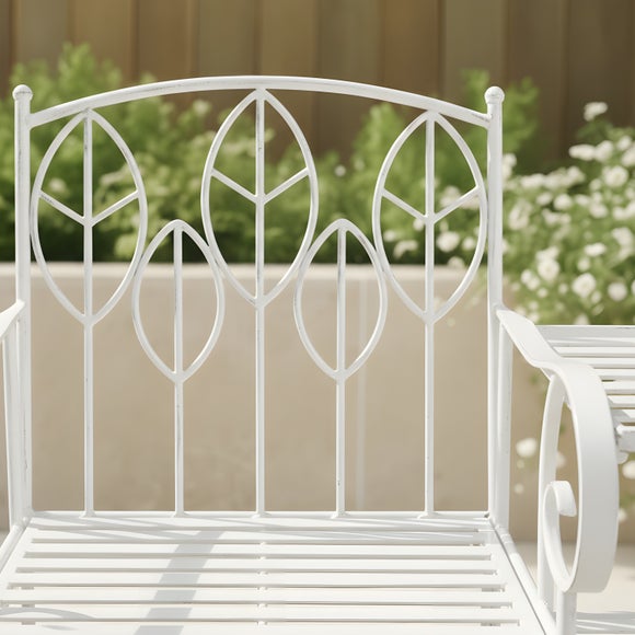 Carousel navigation image position 3 of 7