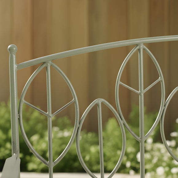 Carousel navigation image position 3 of 9