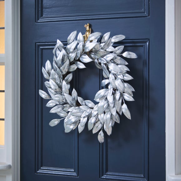 Artificial Silver Leaves Wreath
