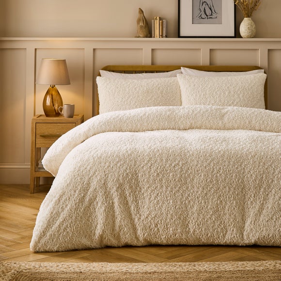 View Timeless Fur Duvet Cover & Pillowcase Set View Timeless Fur Duvet Cover & Pillowcase Set