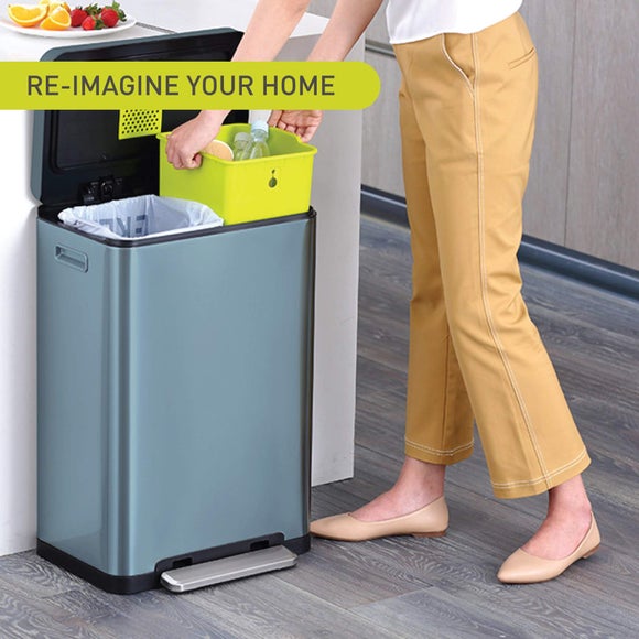 Carousel navigation image position 4 of 6