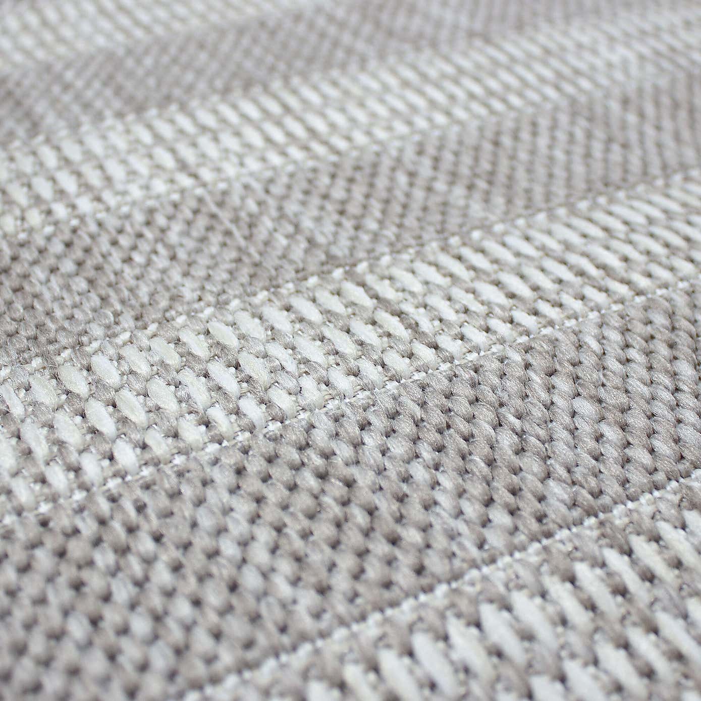 Carousel zoom image position 2 of 7