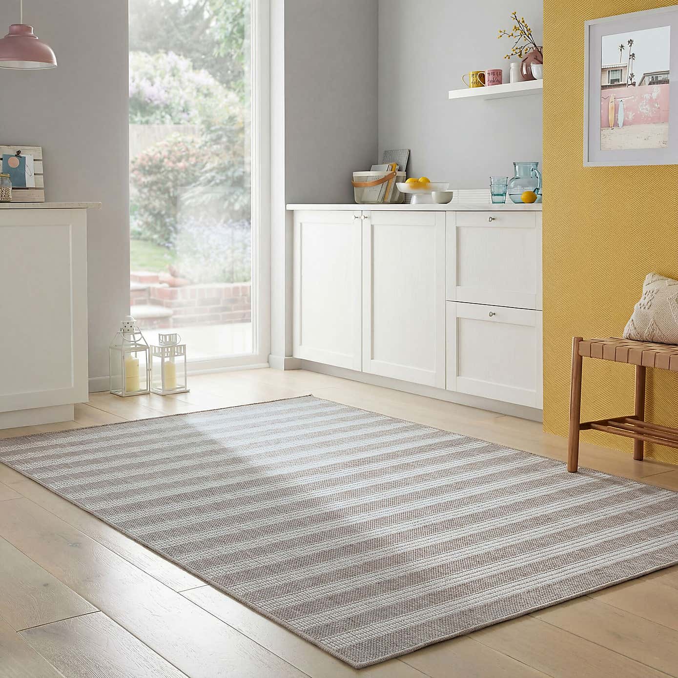 Carousel zoom image position 6 of 7