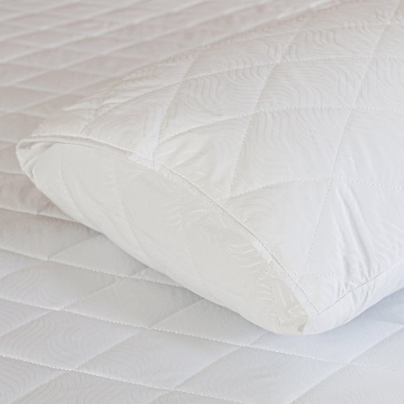 Photo 2 of Fogarty Soft Touch Waterproof Kingsize Protector Photo 2 of Fogarty Soft Touch Waterproof Kingsize Protector