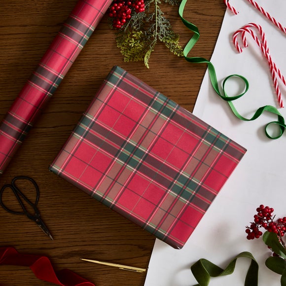 12m Traditional Tartan Wrapping Paper