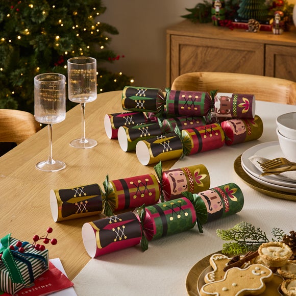 Pack of 6 Nutcracker Deluxe Christmas Crackers