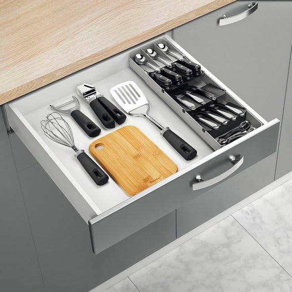 Carousel navigation image position 2 of 5