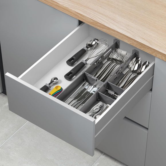 Carousel navigation image position 3 of 5