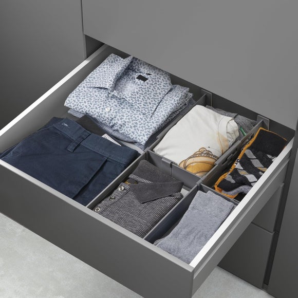 Carousel navigation image position 4 of 5