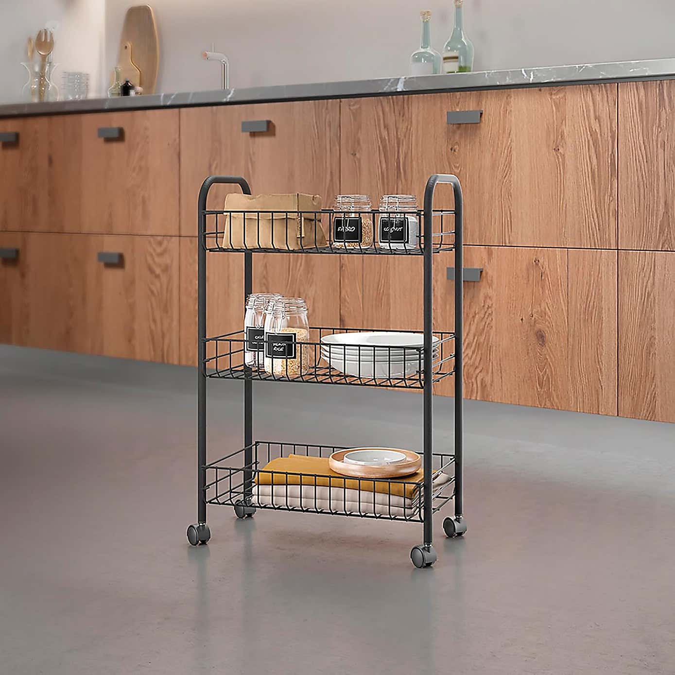 Carousel zoom image position 4 of 5