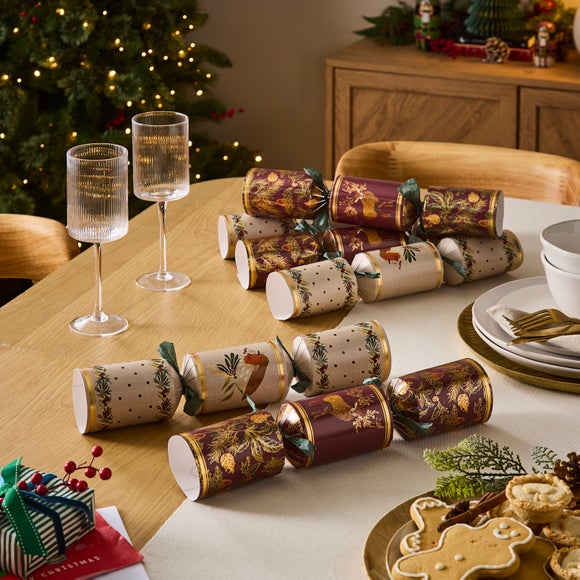 Pack of 6 Winter Animals Luxury Christmas Crackers