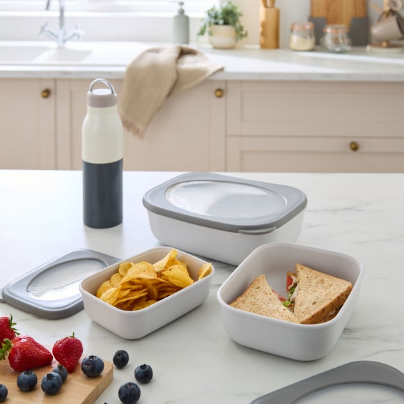 Set of 3 Plastic Food Containers