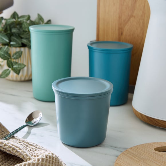 Sealed Plastic Food Storage Canister