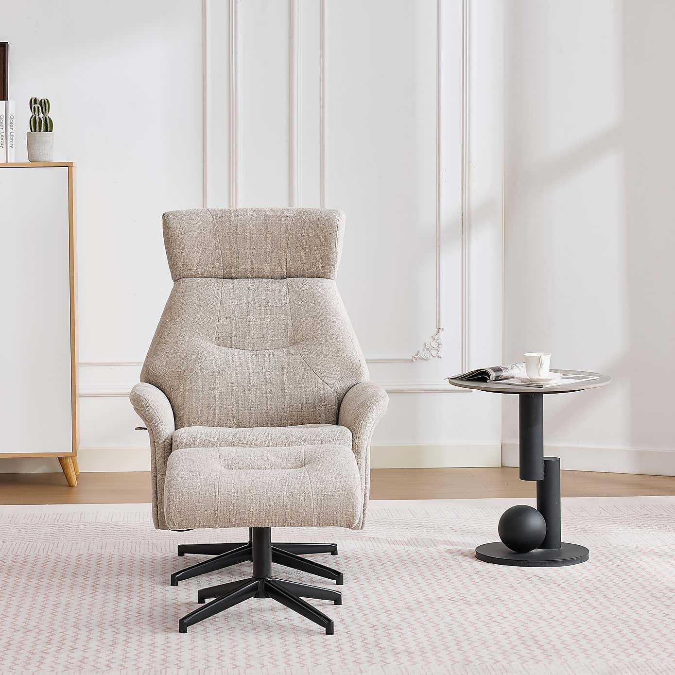 Carousel zoom image position 4 of 7