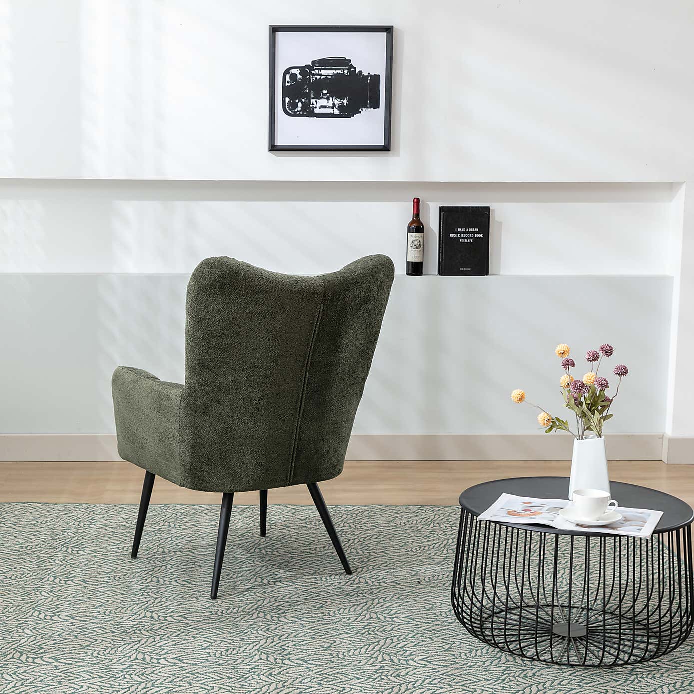 Carousel zoom image position 3 of 4