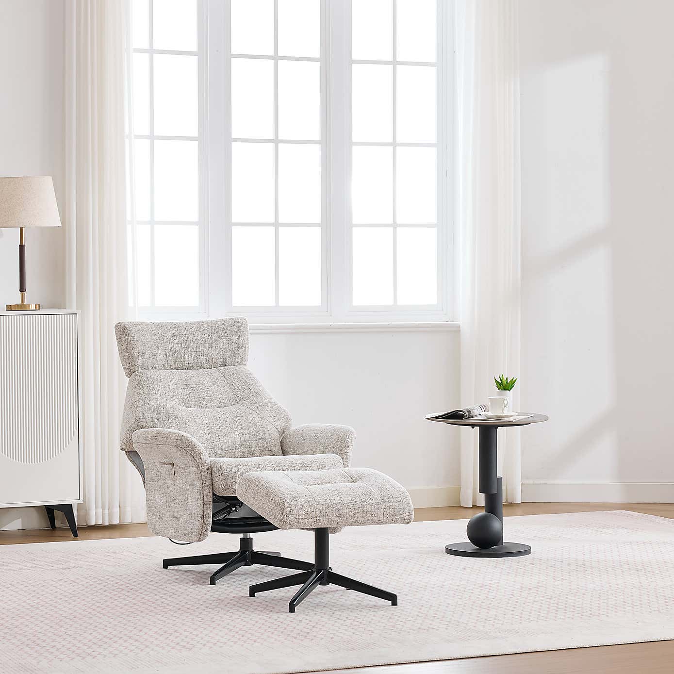 Carousel zoom image position 2 of 6