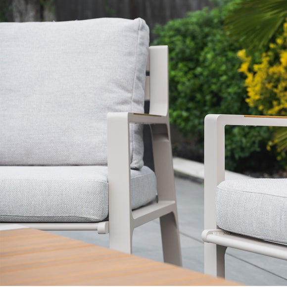 Carousel navigation image position 4 of 7