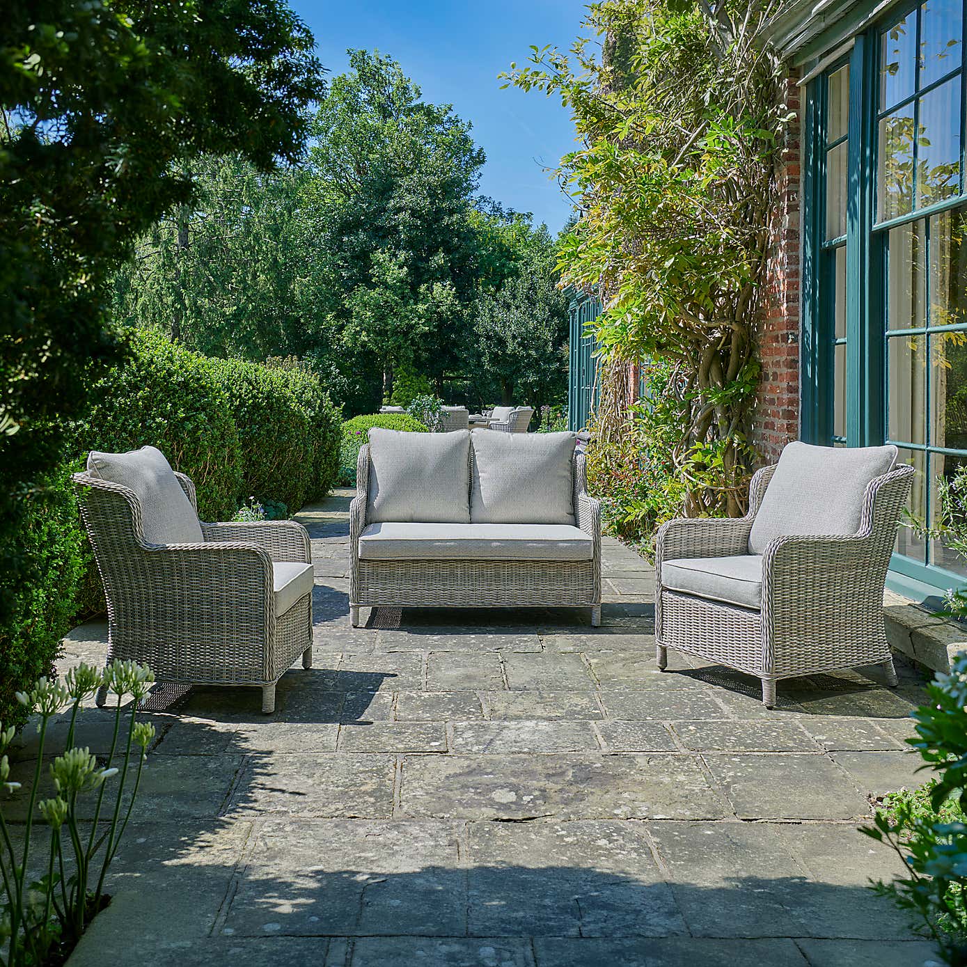 Carousel zoom image position 3 of 6