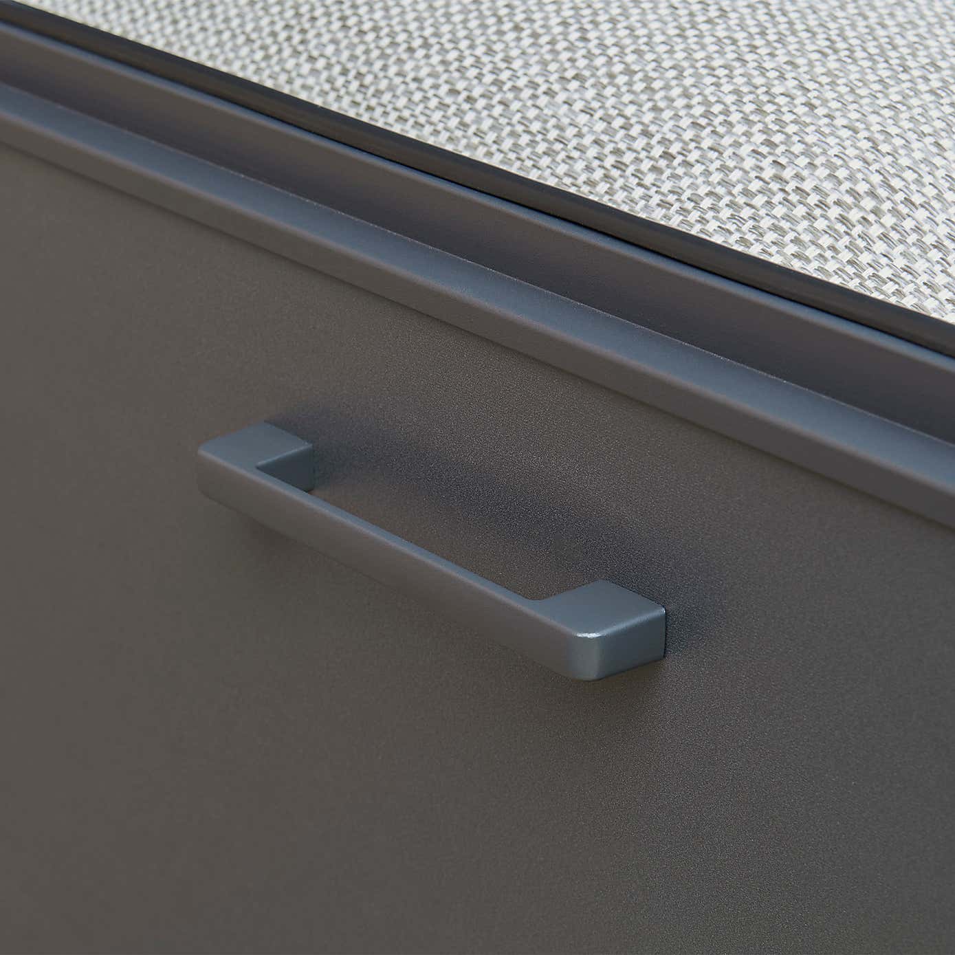 Carousel zoom image position 5 of 7