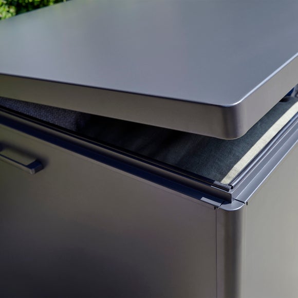 Carousel navigation image position 5 of 6