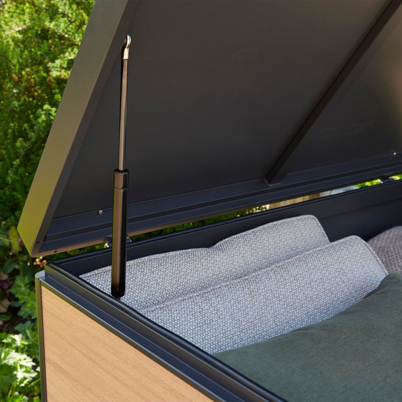 Carousel navigation image position 5 of 9