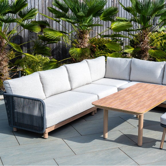 Carousel navigation image position 3 of 9