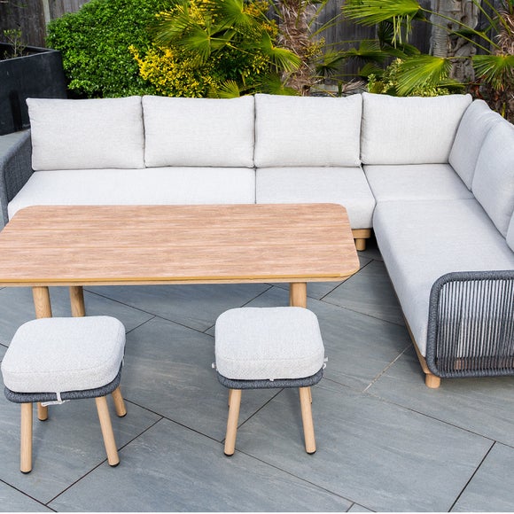 Carousel navigation image position 5 of 9