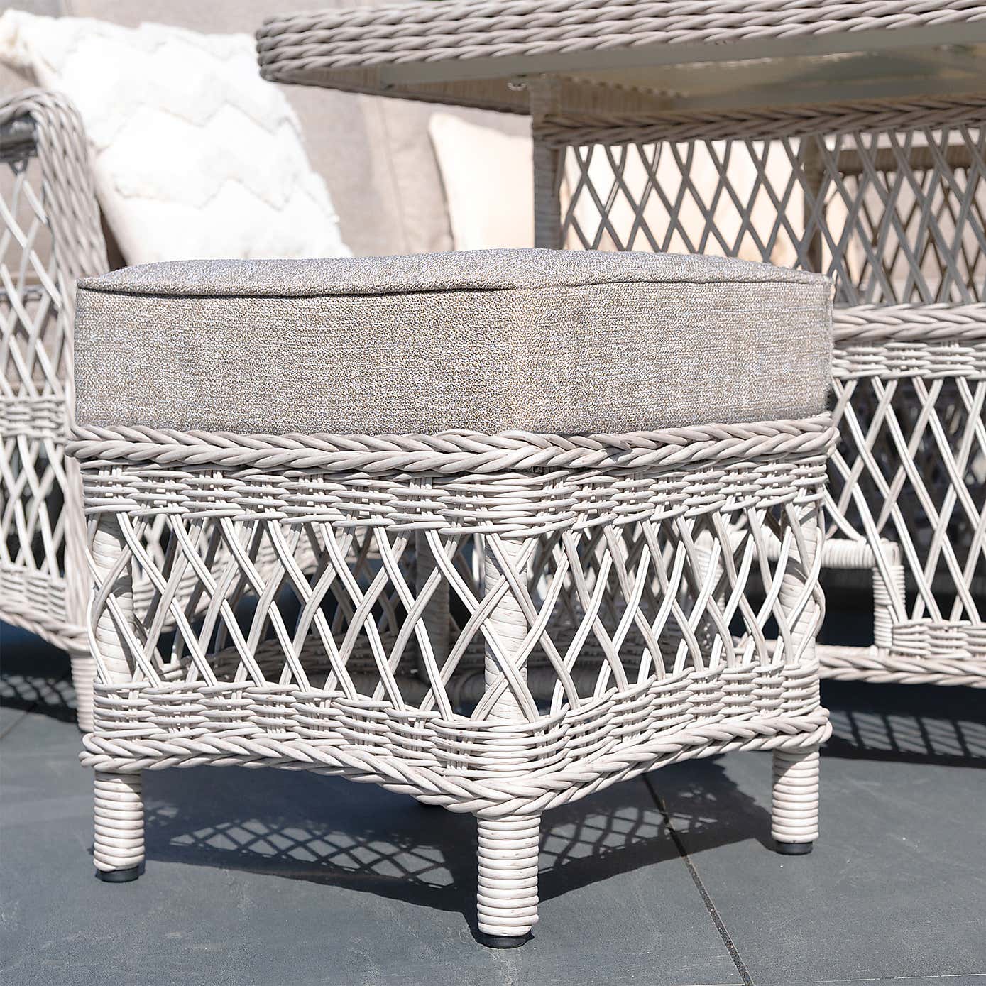 Carousel zoom image position 4 of 5